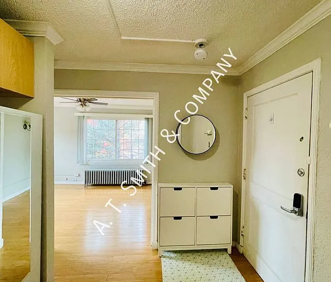 1024 E 14th Ave #16 — Photo 2