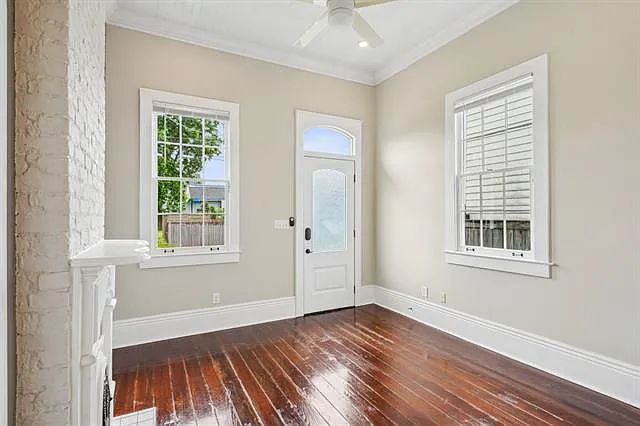 3 bed, 2.0 bath, 1566 sqft, $2,200 — Photo 3