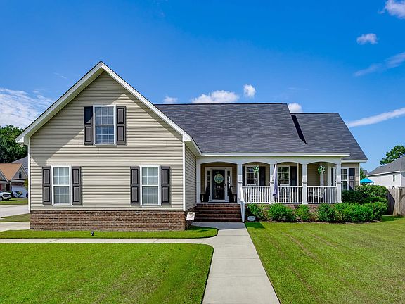 2nd image of 36 Leatherwood Dr