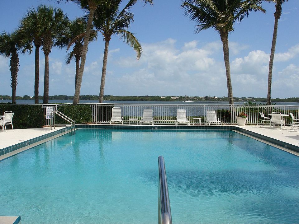Riverfront Pool