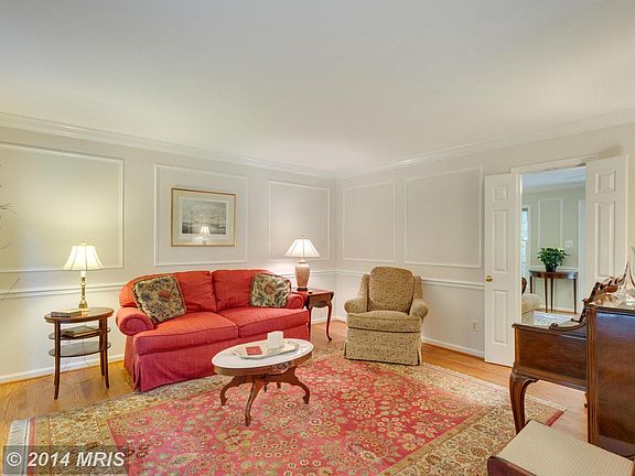 3rd image of 12010 Saint Helena Dr