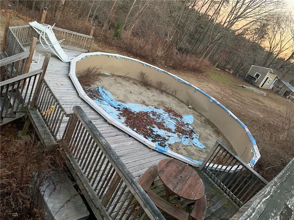 40 Pound Rd, Westerly, RI 02891 Zillow