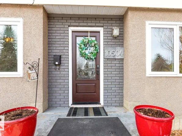 10504 60th St NW, Edmonton, AB T6A 2K9