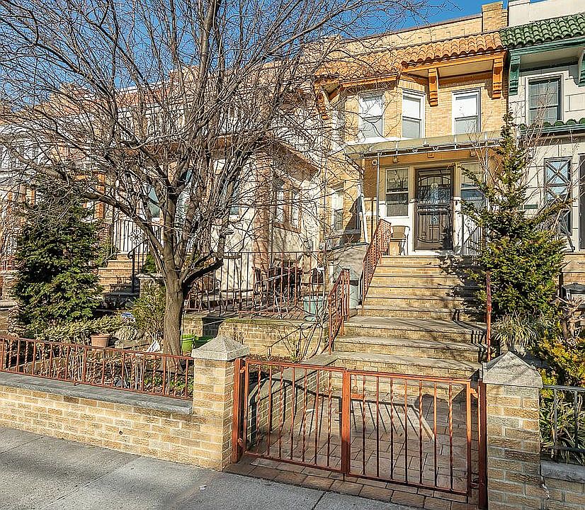 1st image of 22-26 29th St Unit Penthouse