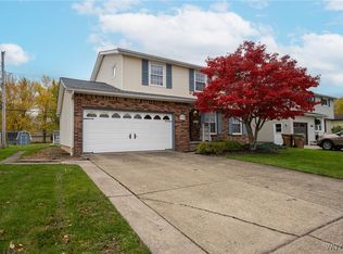 176 Steven Dr, Cheektowaga, NY 14227