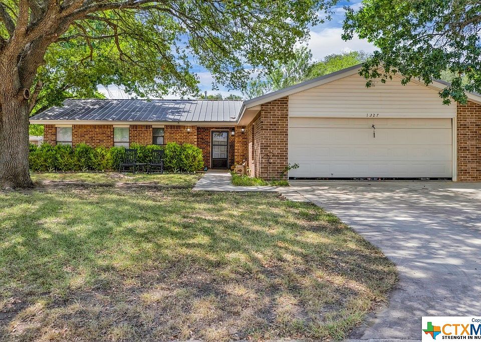 1327 Summerwood Dr, New Braunfels, TX 78130 Zillow