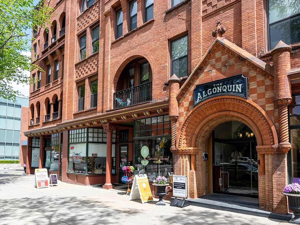 510 Broadway St #3H