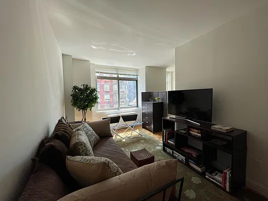 Living room, photo 3