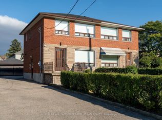 3 Duckworth St, Toronto, ON M6M 4W3