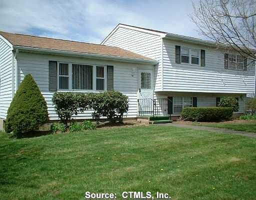 746 Oronoke Rd. Front