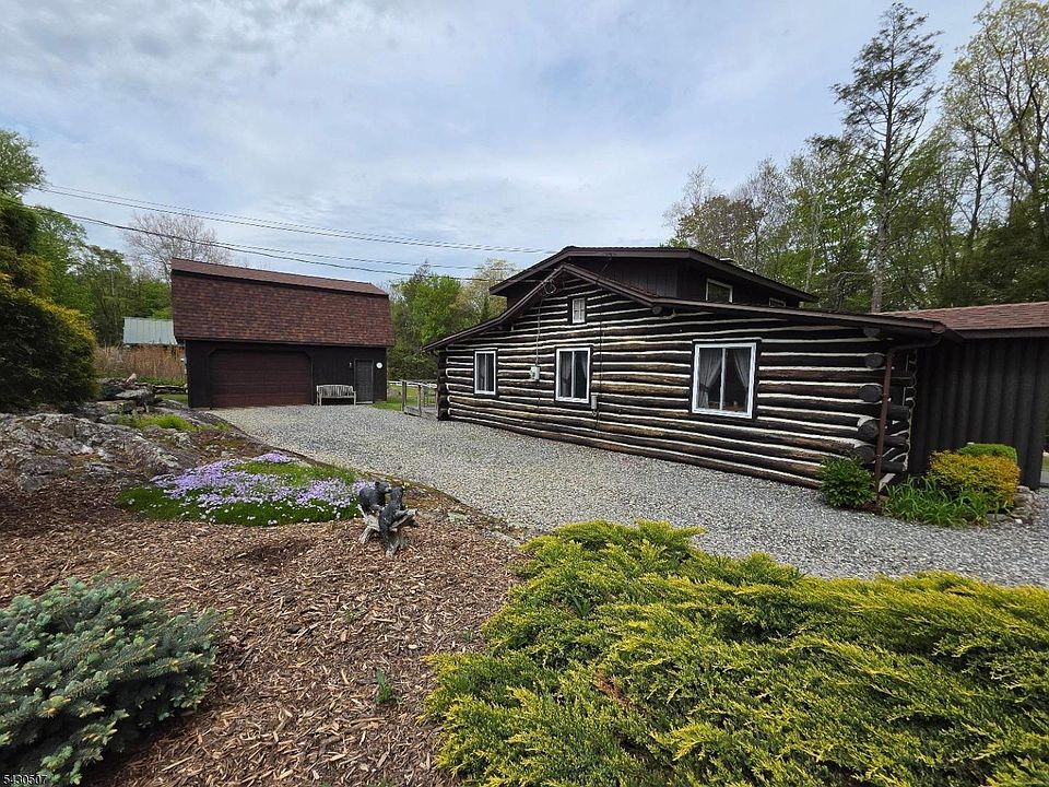 1st image of 103 Cherry Ridge Rd