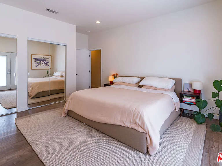 1460 Yosemite Dr — Photo 19