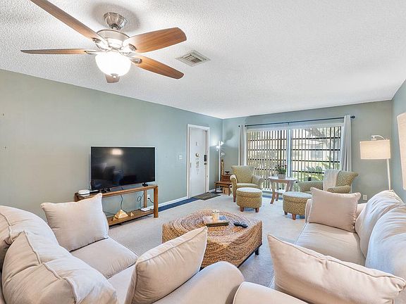 3rd image of 4678 Finchwood Lane #A