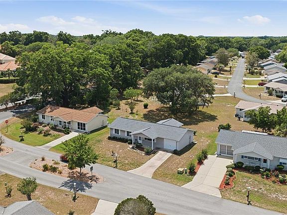 5th image of 10986 SW 83rd Ave