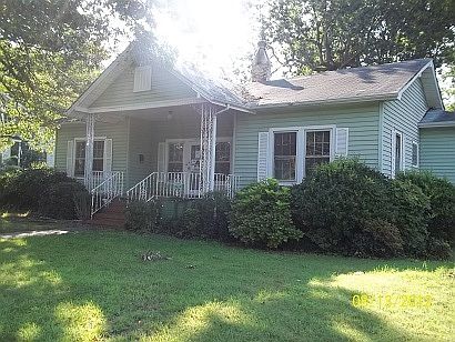 2nd image of 1002 Buffalo St