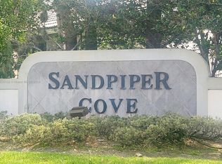 3569 NW 108th Ave, Sunrise, FL 33351