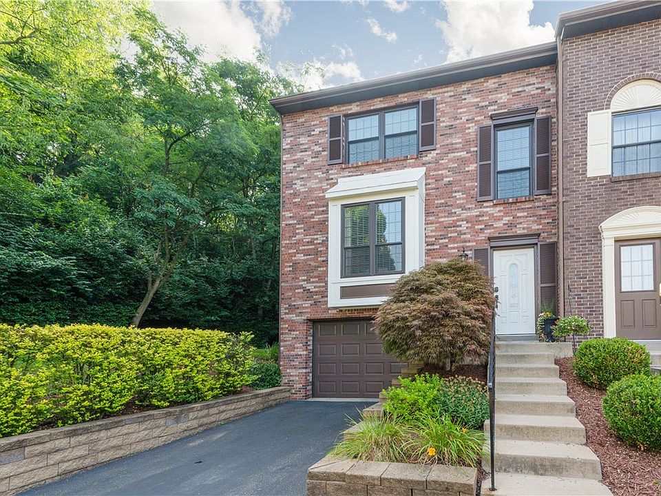 1st image of 599 Thorncliffe Dr
