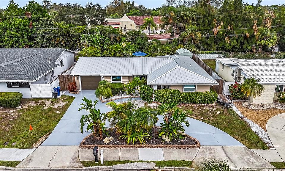 1st image of 3215 BAYSHORE GARDENS PARKWAY