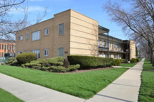 2032 Linden Ave #A Photo 1 2032 Linden Ave #A Photo 1
