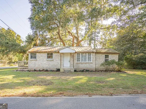 107 E Garvin St, Bloomingdale, GA 31302