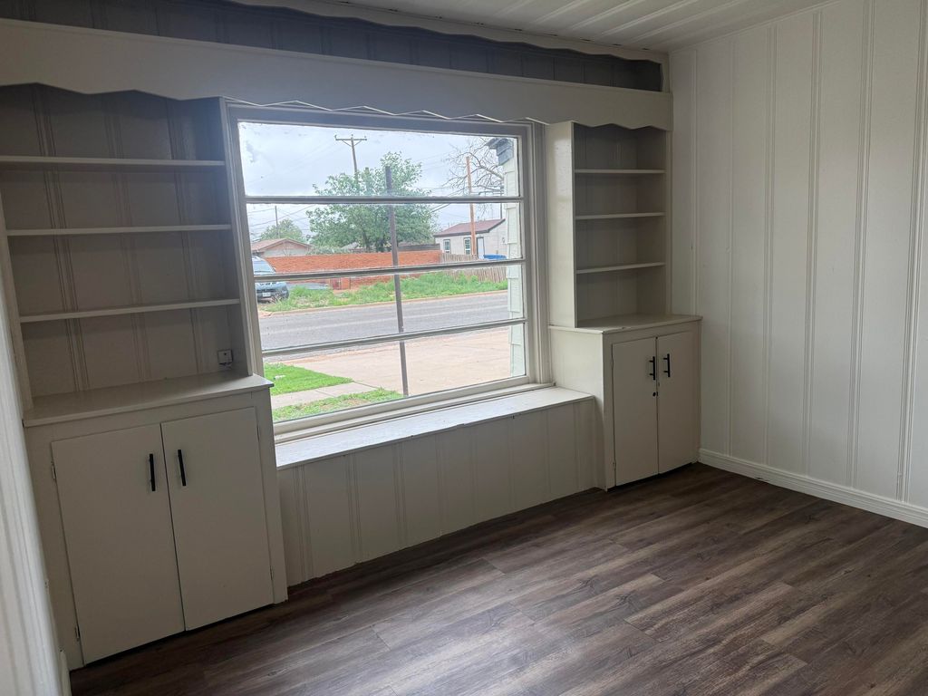 211 11th St, Levelland, TX - View 6