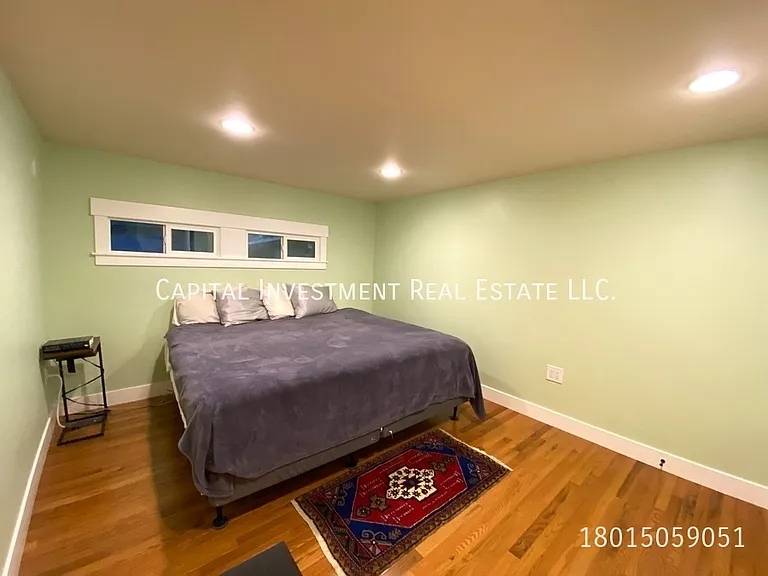 777 E Redondo Ave — Photo 13