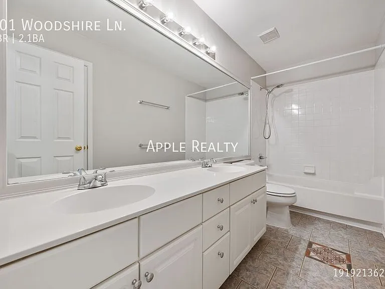 101 Woodshire Ln — Photo 12