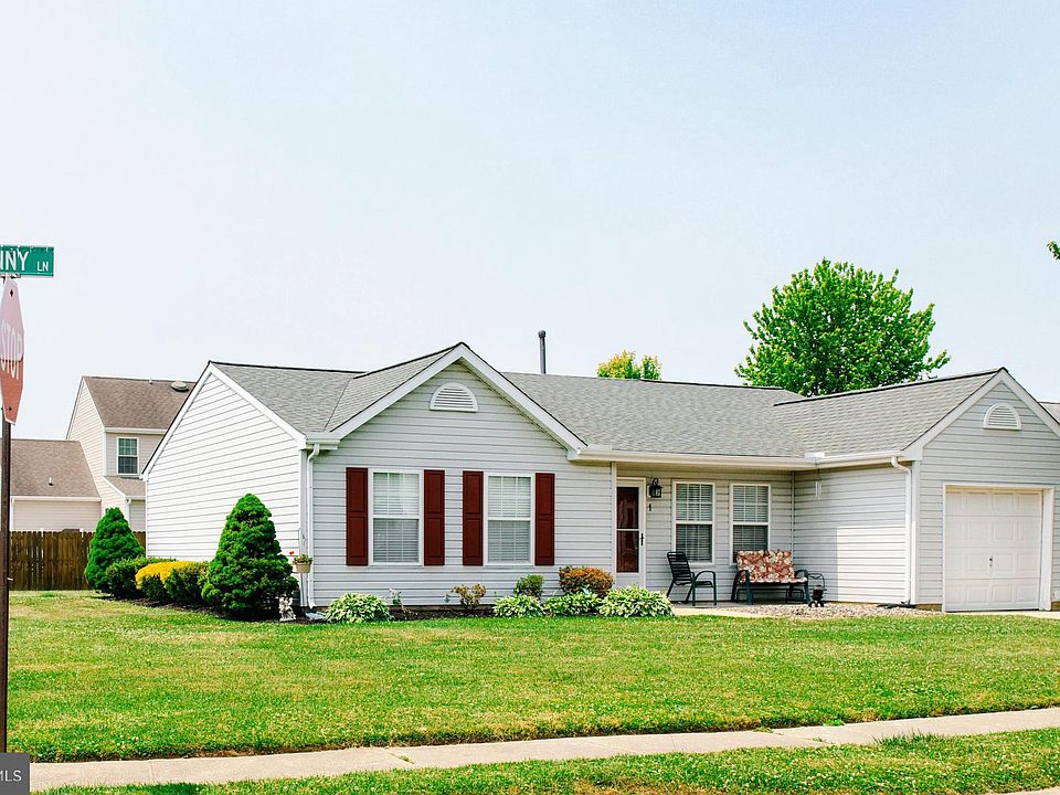 1st image of 1 Penny Ln