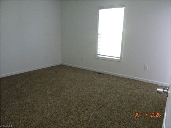 5th image of 170 Payne Rd