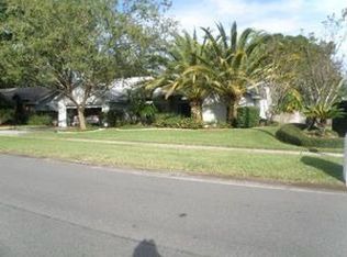 1615 Palace Ct, Valrico, FL 33594