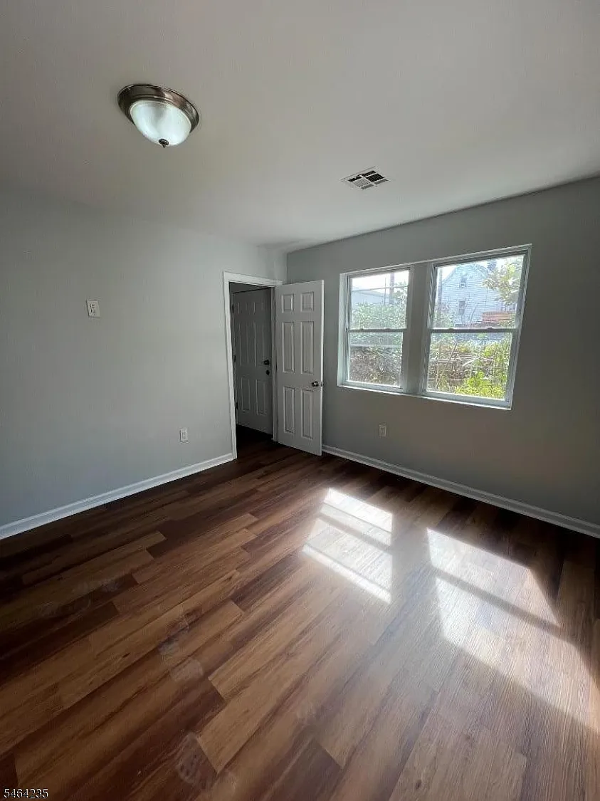 3 bed, 2.5 bath, $2,900 — Photo 3
