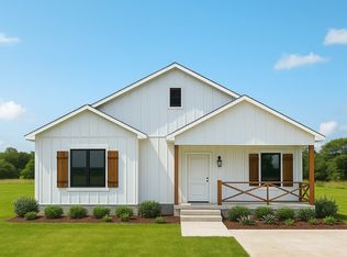 712 N Perkins St, Franklin, TX 77856