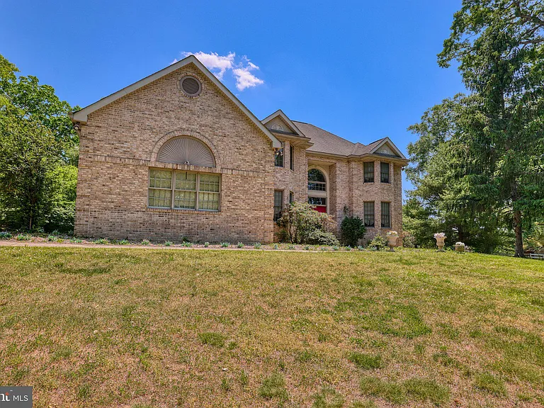 15 Scenic Dr — Photo 41