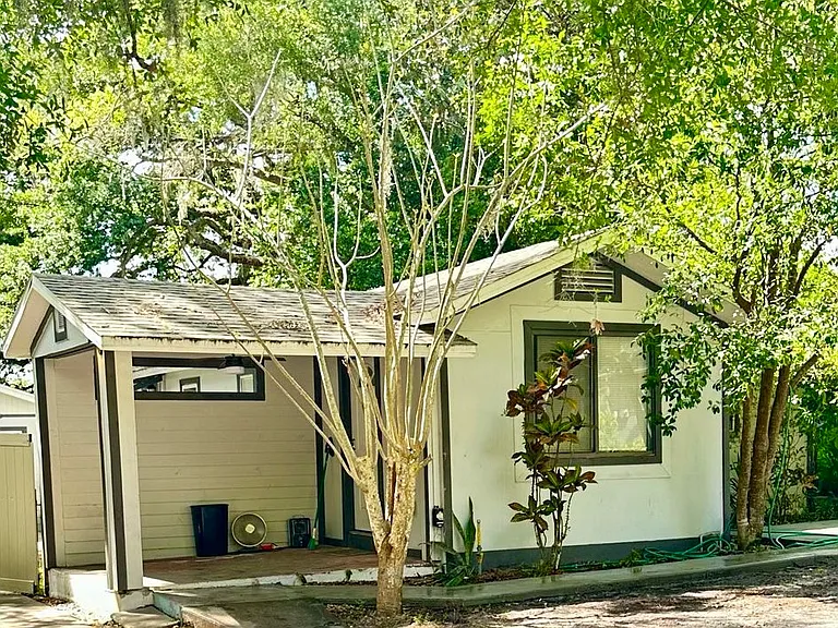 8004 N Alaska St — Photo 12