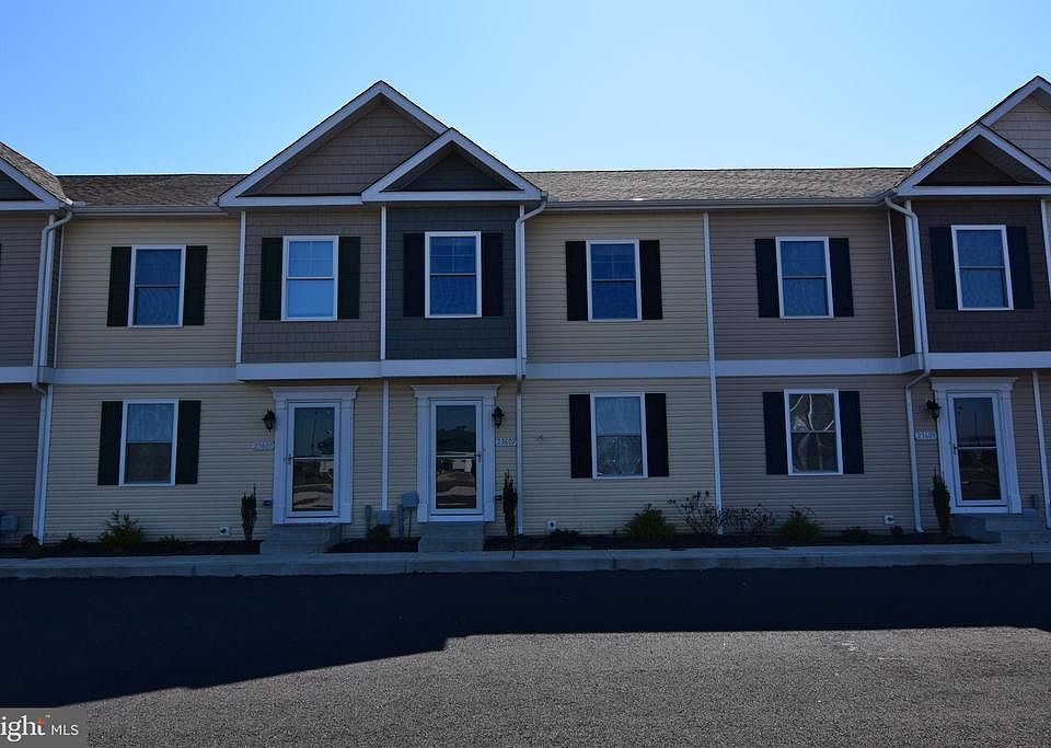 1st image of 23609 Linkside Dr