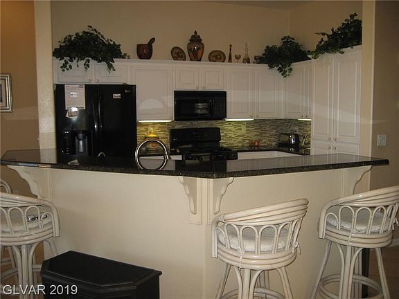 5th image of 245 Kyland Cove Ave