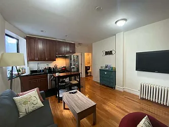 Rented by Geraldine Capasso, LREB
