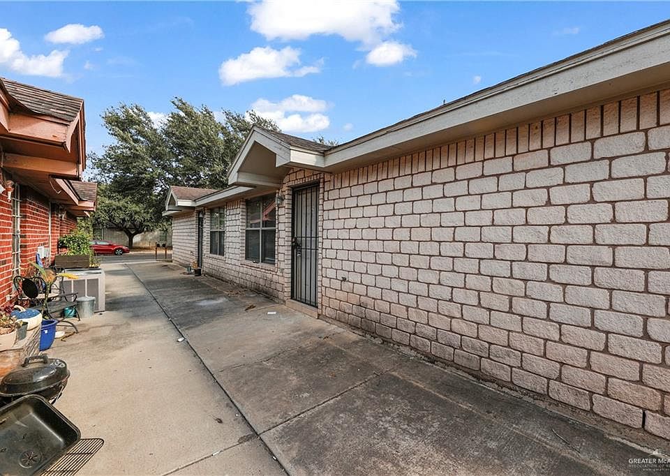 1st image of 1404 Prosperity Dr #2