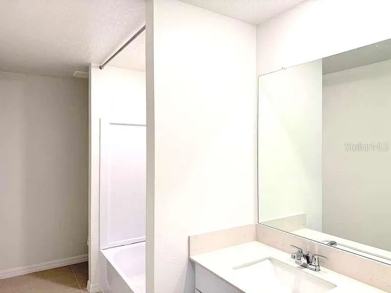11522 Brae Way — Photo 9