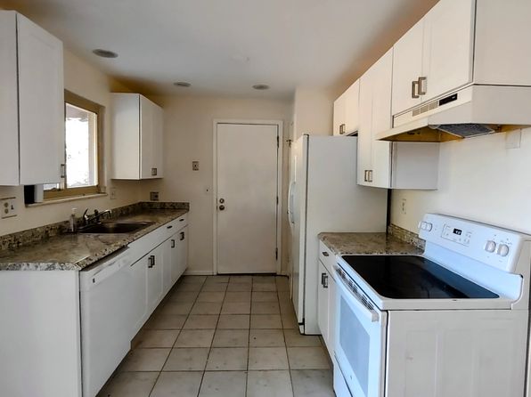 2909 W 11th Avenue Cir