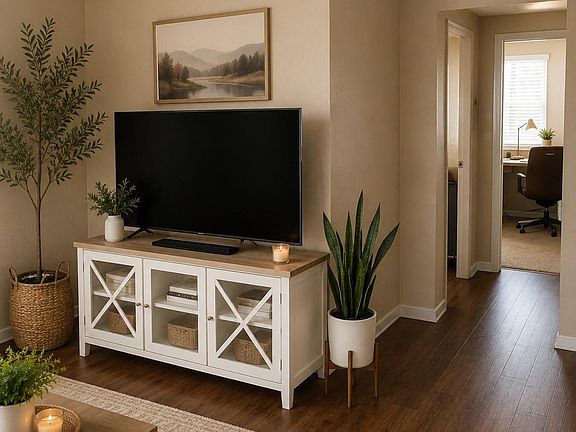 4th image of 2401 Manor Rd APT 218