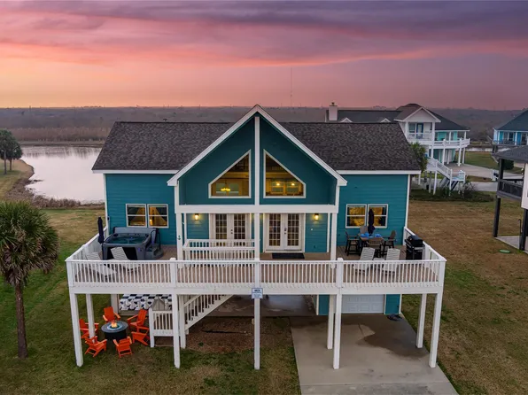 4021 Biscayne Beach Rd, Pt Bolivar, TX 77650
