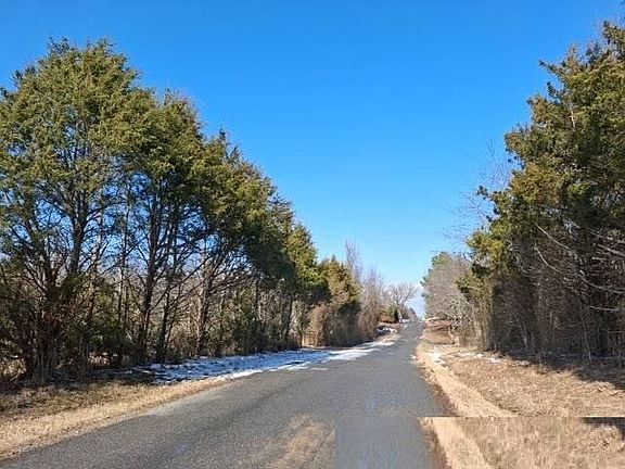 4th image of 60 Rowlett Rd