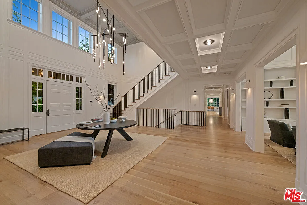 9 bed, 13.5 bath, 15600 sqft, $175,000 — Photo 4