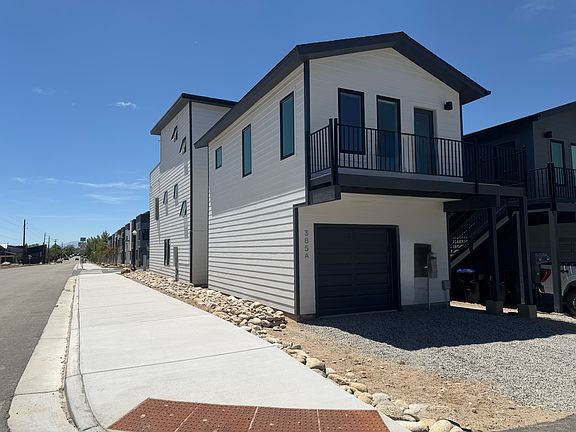 2nd image of 385 Walsh St #A