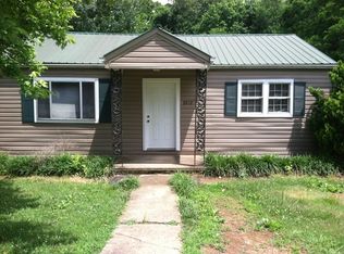 2012 Westside Dr NW, Cleveland, TN 37311