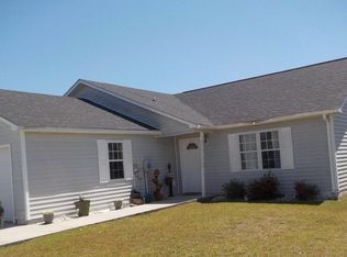 124 Charlton Rd, Hubert, NC 28539