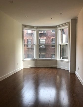 2nd image of 416 Marlborough St APT 304