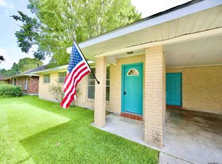 5850 Grand Dr, Baton Rouge, LA 70812