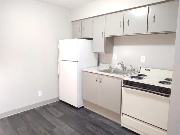 1441 Capitol Ave, 1441 Capitol Ave Unit 12, Des Moines, IA 50316